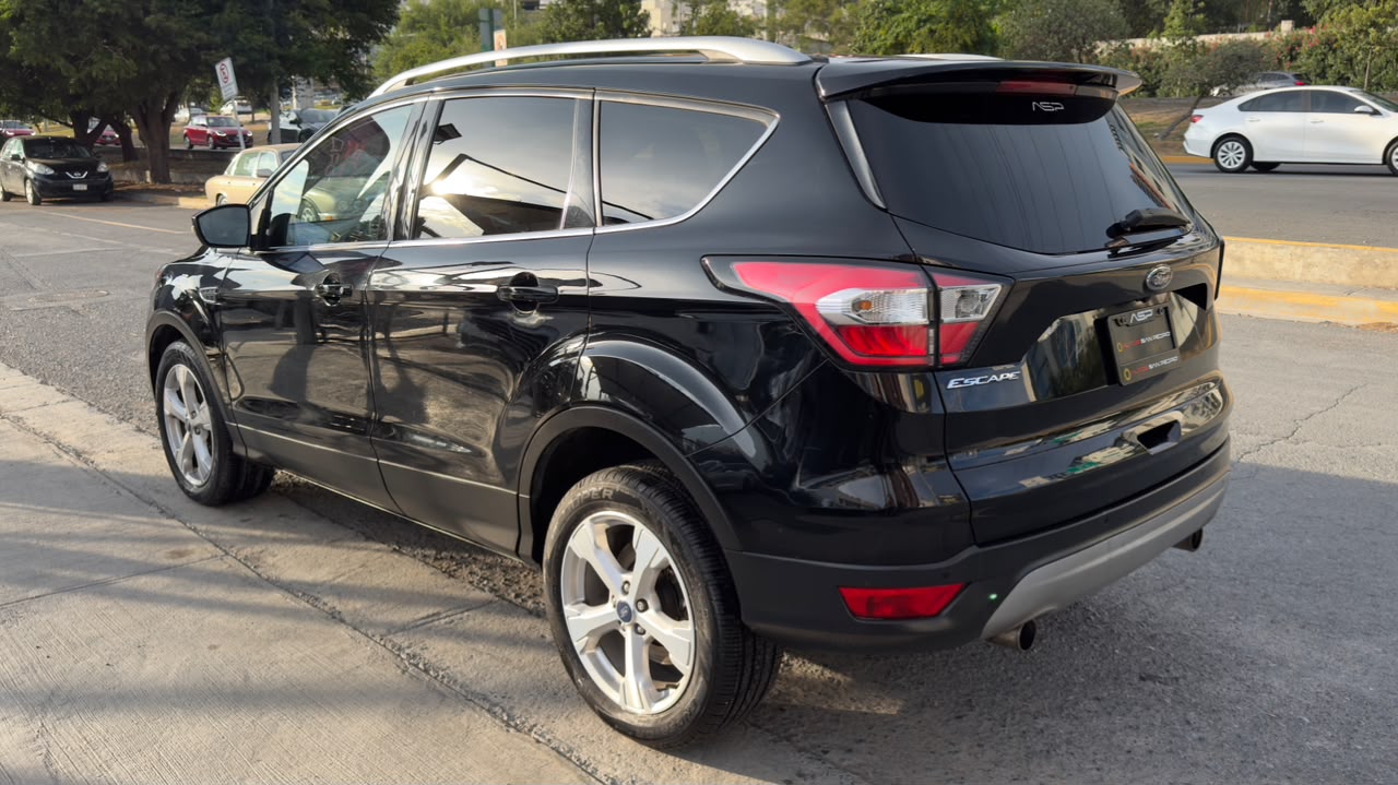 FORD ESCAPE TREND ADVANCE 2017