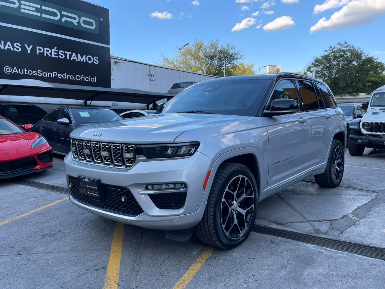 GRAND CHEROKEE SUMMIT RESERVE BLINDAJE NIVEL 5 PLUS