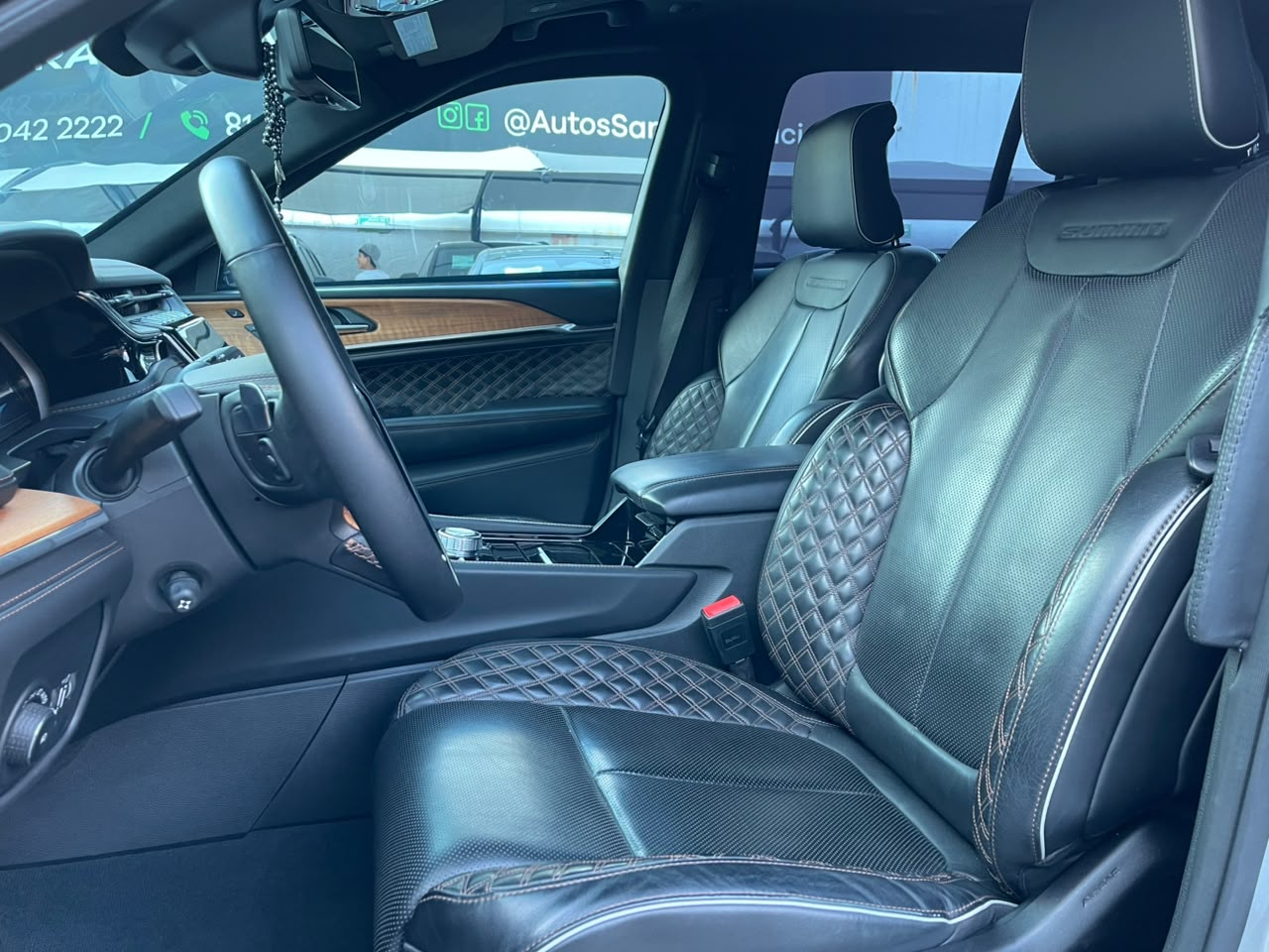 GRAND CHEROKEE SUMMIT RESERVE BLINDAJE NIVEL 5 PLUS