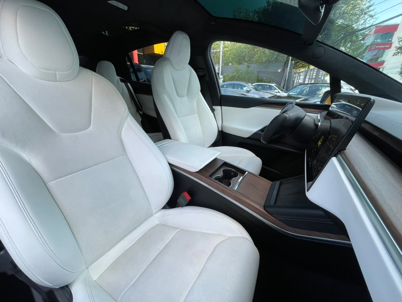 MODEL X