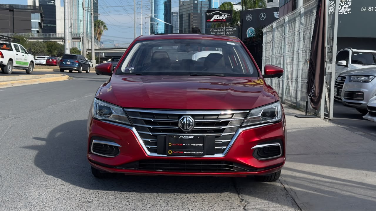 MG MG5 ELEGANCE 2024