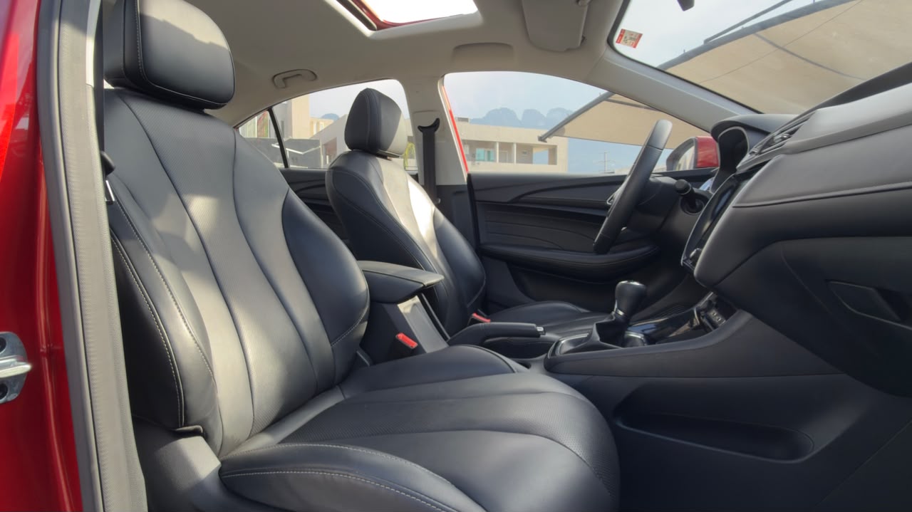 MG MG5 ELEGANCE 2024