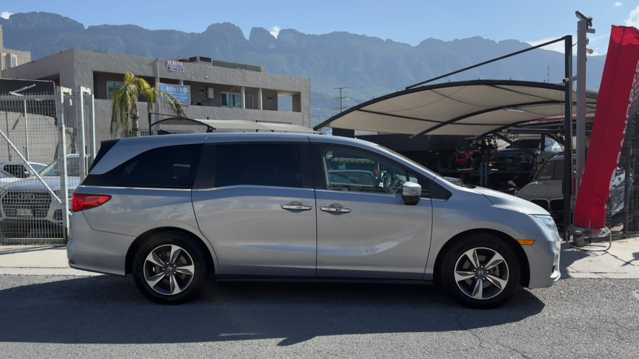 HONDA ODYSSEY EXL 2018