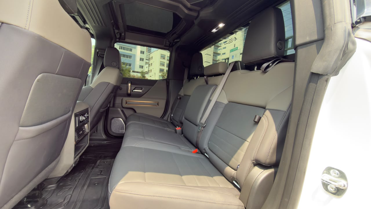 HUMMER EV PICKUP 2025