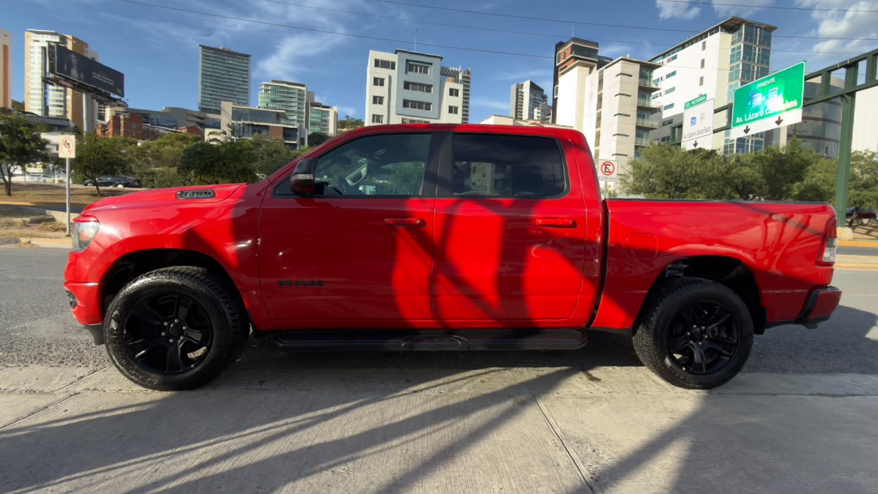 DODGE RAM BIGHORN 1500 V8 MILD HYBRID 2022