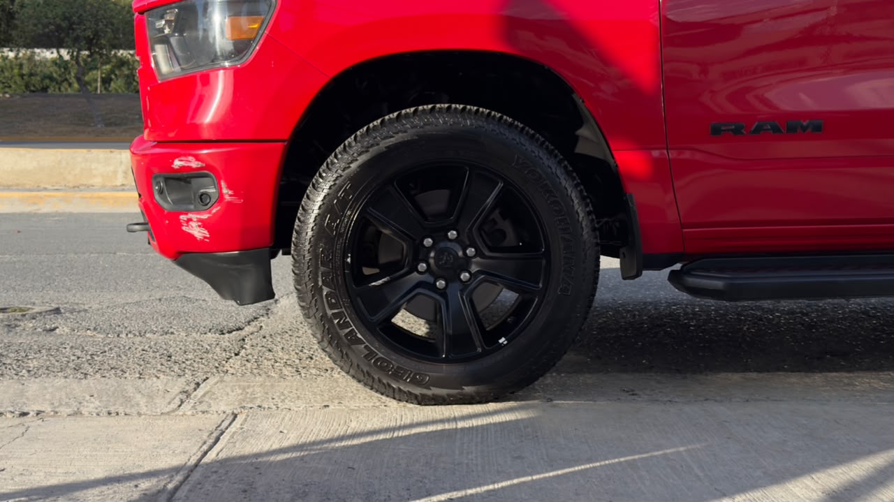 DODGE RAM BIGHORN 1500 V8 MILD HYBRID 2022