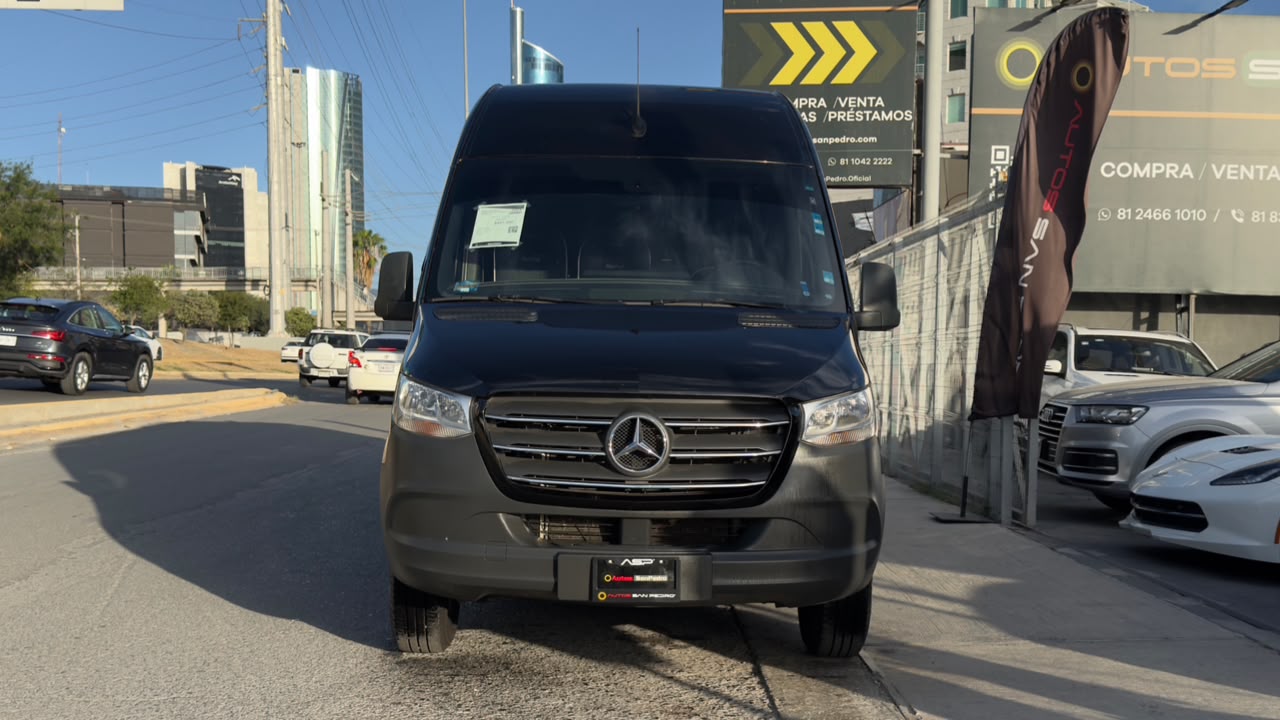 MERCEDES BENZ SPRINTER VAN PASAJE 517 X LARGA 2024