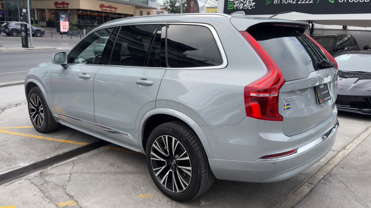 VOLVO XC90 RECHARGE PLUS PHEV 2025