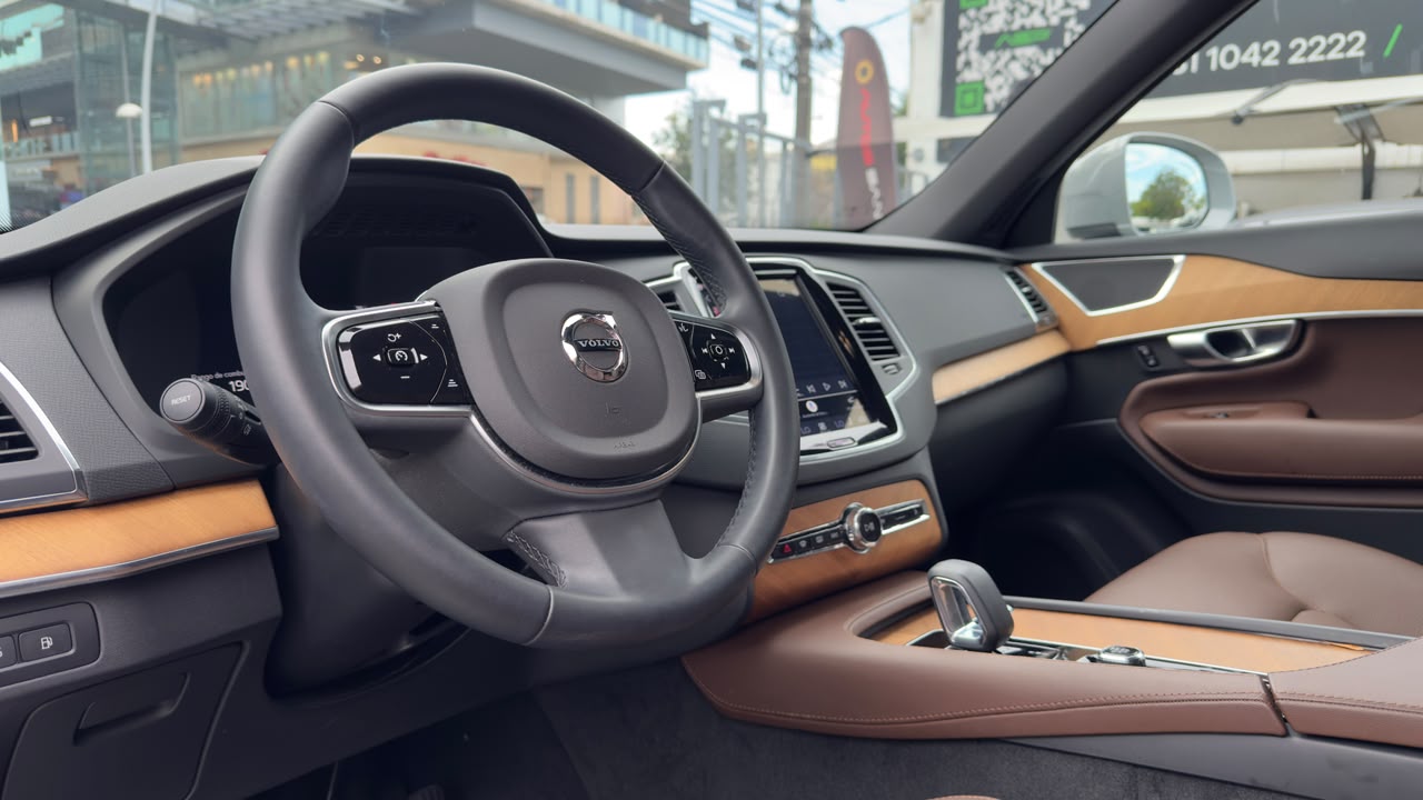 VOLVO XC90 RECHARGE PLUS PHEV 2025