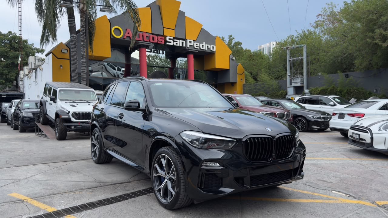 BMW X5 M50 2022