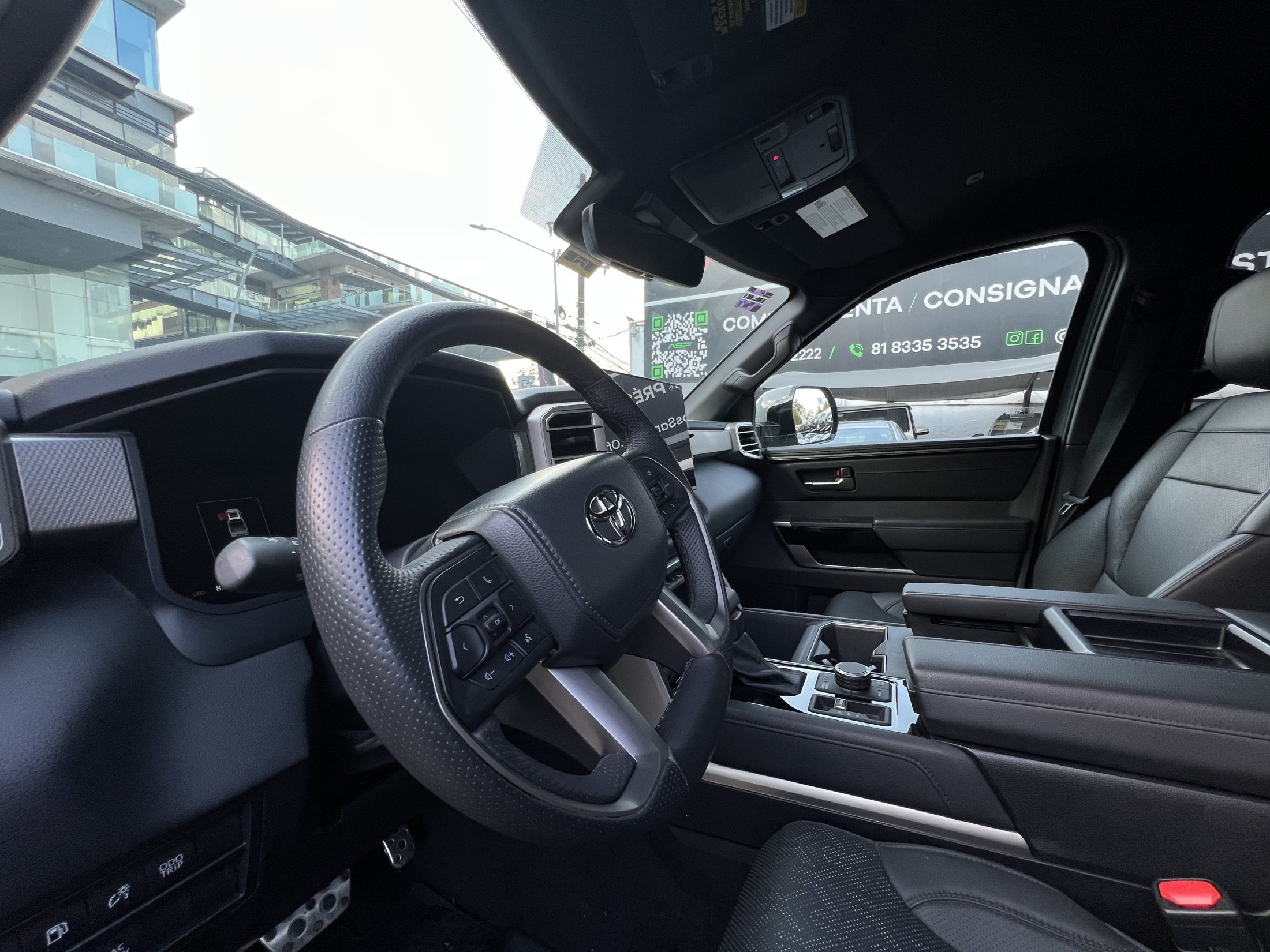 Toyota TUNDRA TRD OFF ROAD HEV 4X4 2025