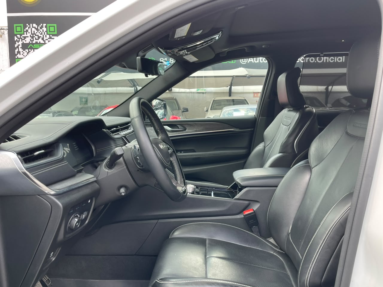 GRAND CHEROKEE OVERLAND I4 PHEV 4XE