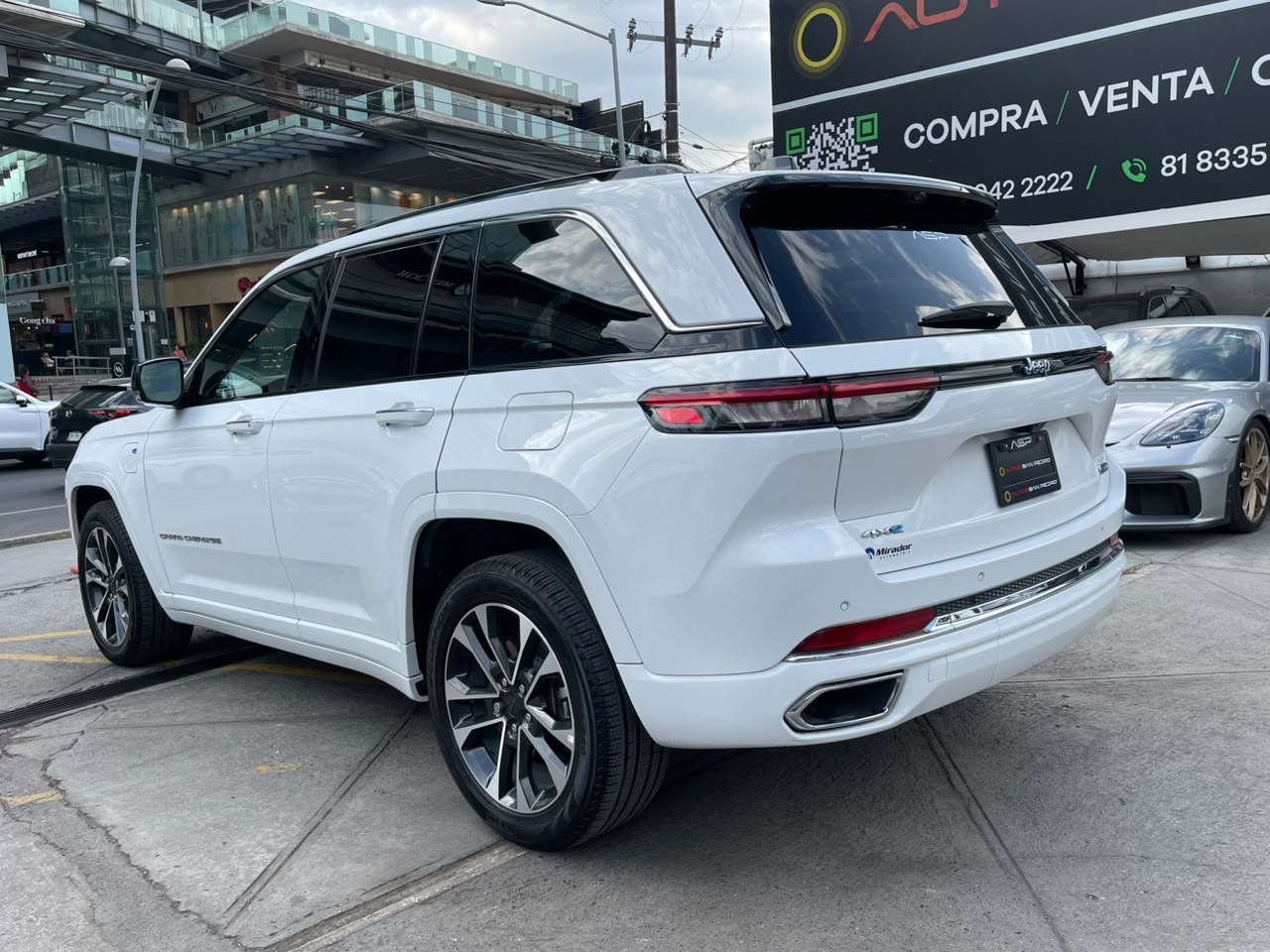GRAND CHEROKEE OVERLAND I4 PHEV 4XE