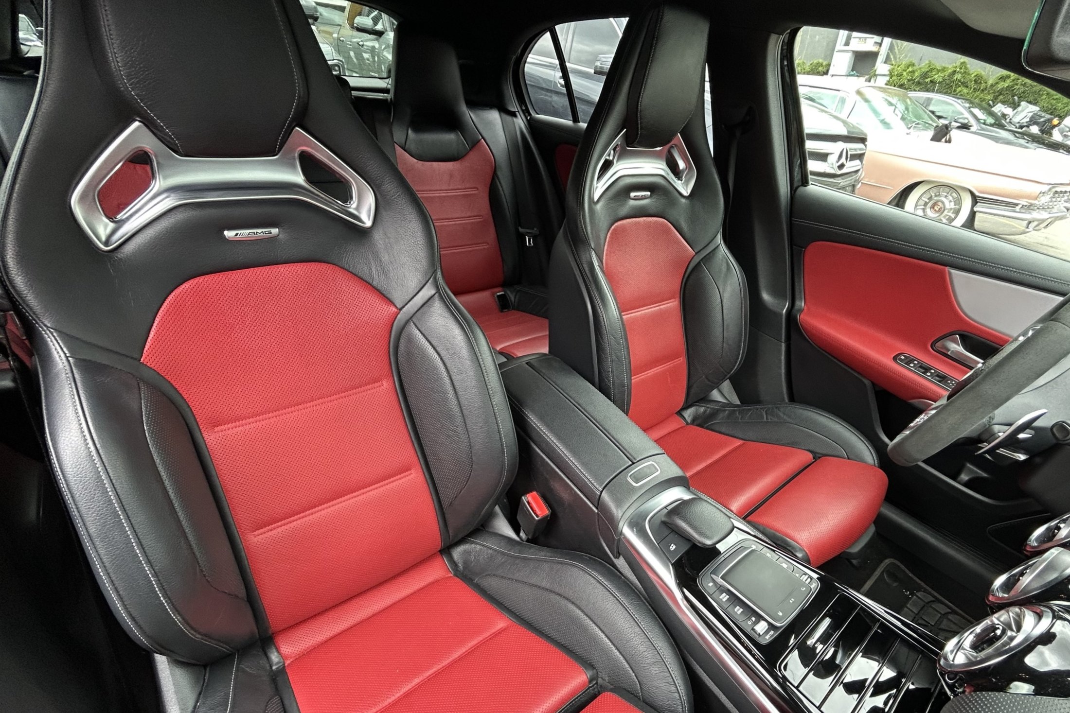 A45 S 4Matic AMG