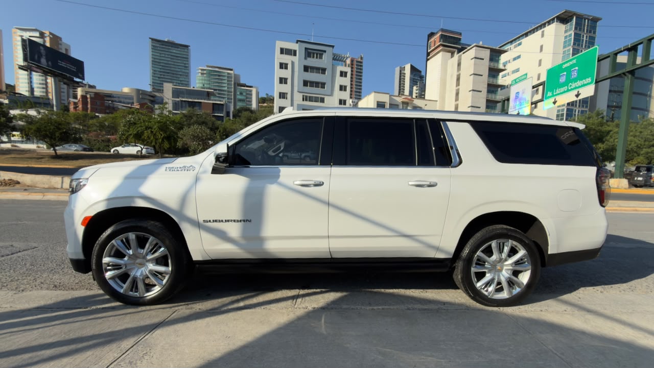 CHEVROLET SUBURBAN HIGH COUNTRY BLINDAJE NIVEL 4 PLUS PROTELIFE 2021