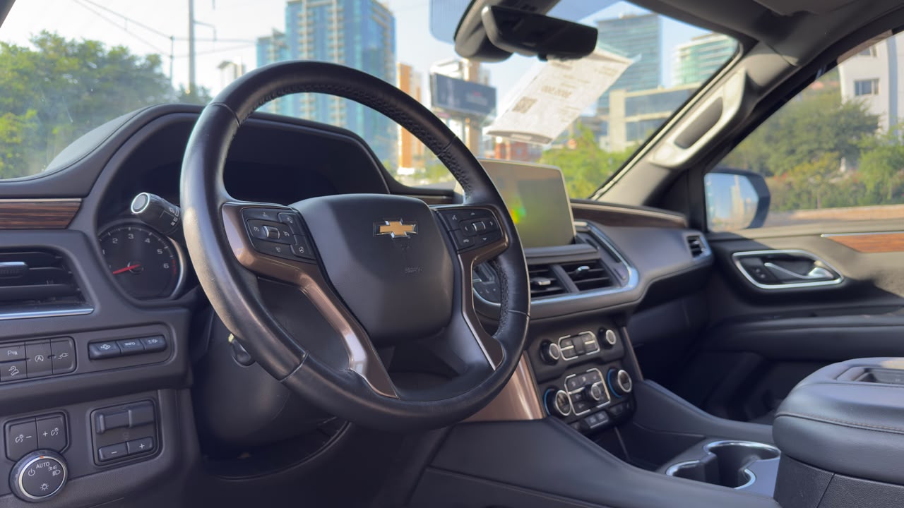 CHEVROLET SUBURBAN HIGH COUNTRY BLINDAJE NIVEL 4 PLUS PROTELIFE 2021