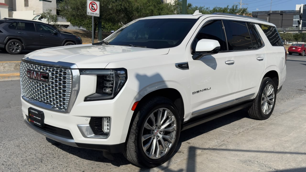 GMC YUKON DENALI PAQ A BLINDAJE NIVEL 5 PLUS PROTELIFE 2021