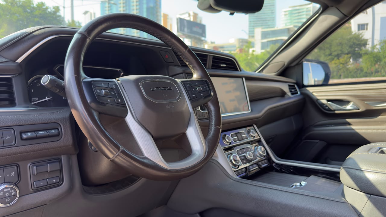 GMC YUKON DENALI PAQ A BLINDAJE NIVEL 5 PLUS PROTELIFE 2021