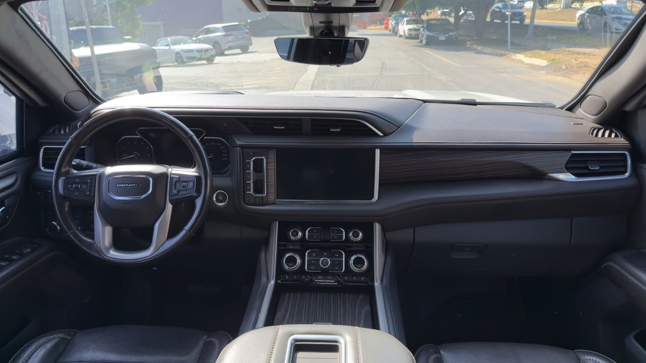 GMC YUKON DENALI PAQ A BLINDAJE NIVEL 5 PLUS PROTELIFE 2021