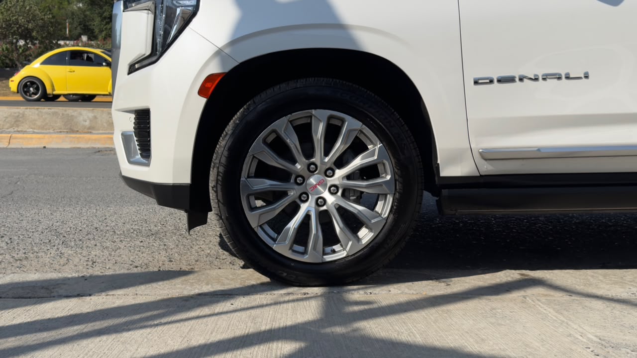 GMC YUKON DENALI PAQ A BLINDAJE NIVEL 5 PLUS PROTELIFE 2021