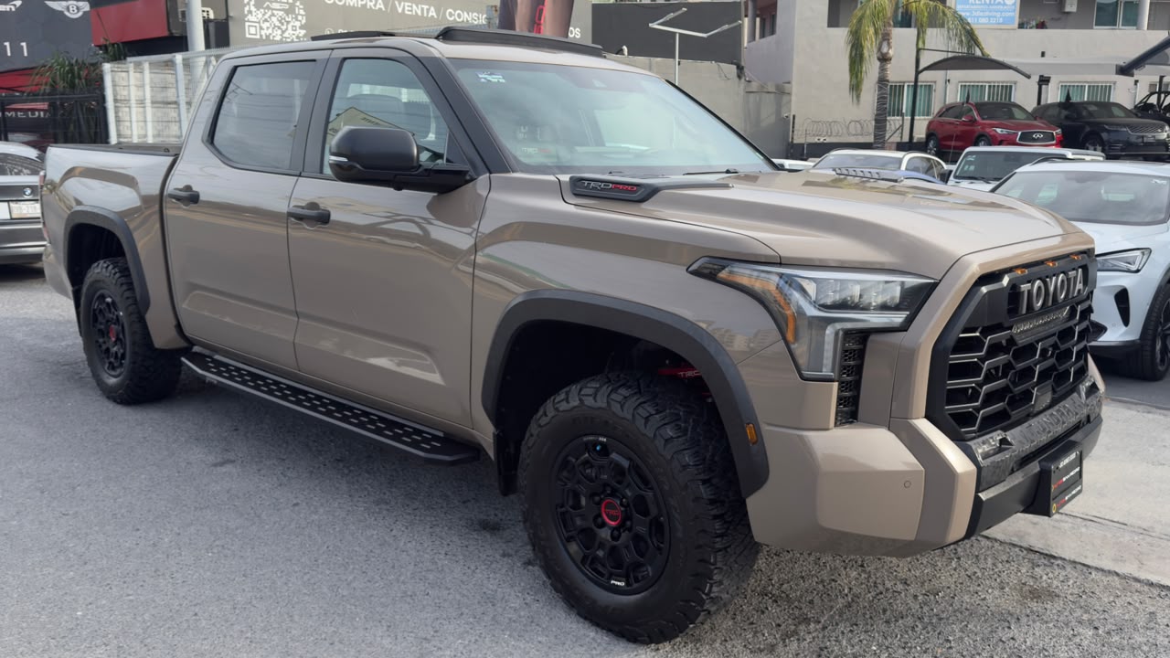 TOYOTA TUNDRA TRD PRO HIBRIDA 2025