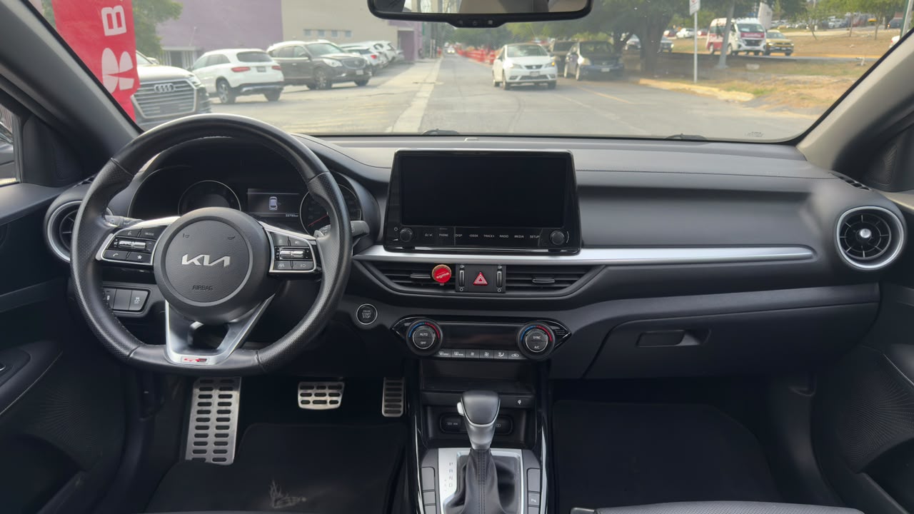 KIA FORTE GT LINE HATCHBACK 2022