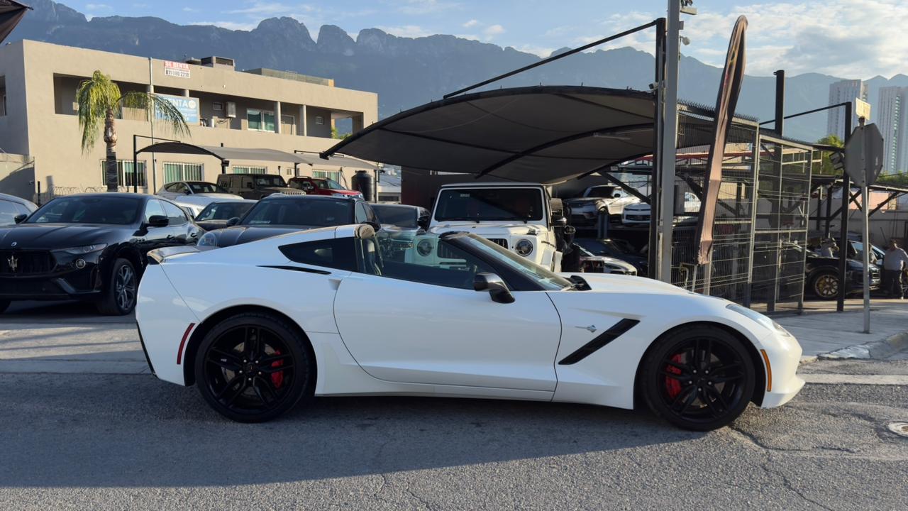 CHEVROLET CORVETTE STINGRAY 2019