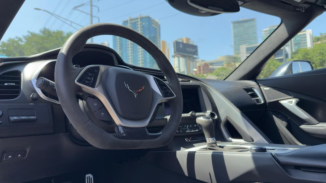 CHEVROLET CORVETTE STINGRAY 2019