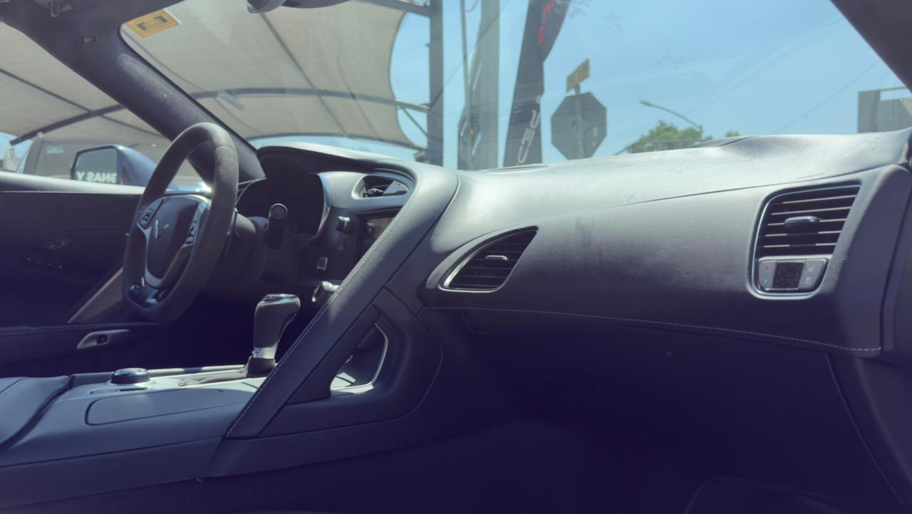 CHEVROLET CORVETTE STINGRAY 2019