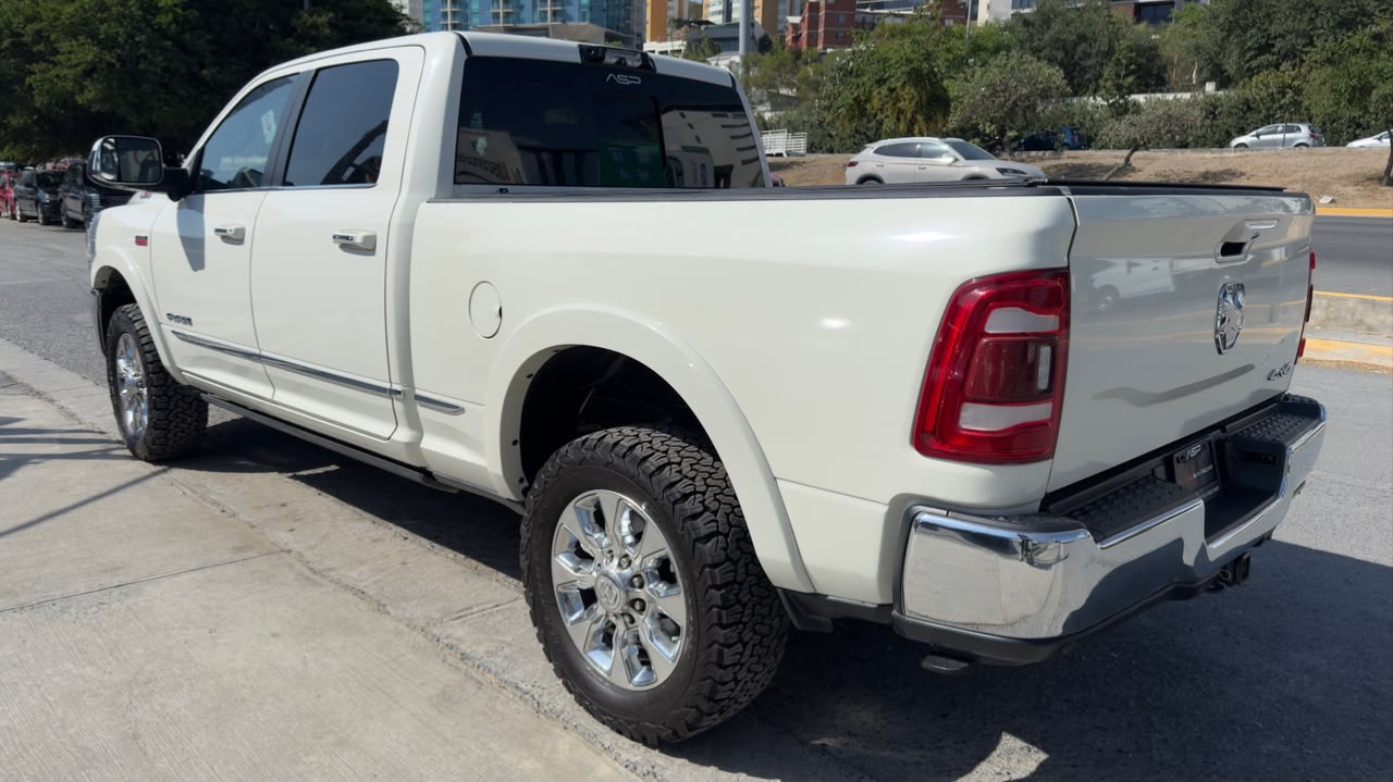 DODGE RAM 2500 HEAVY DUTY LIMITED 4X4 2021