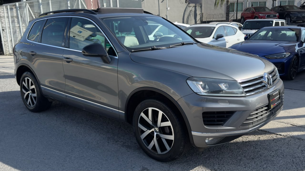 VOLKSWAGEN TOUAREG V6 TDI 2018