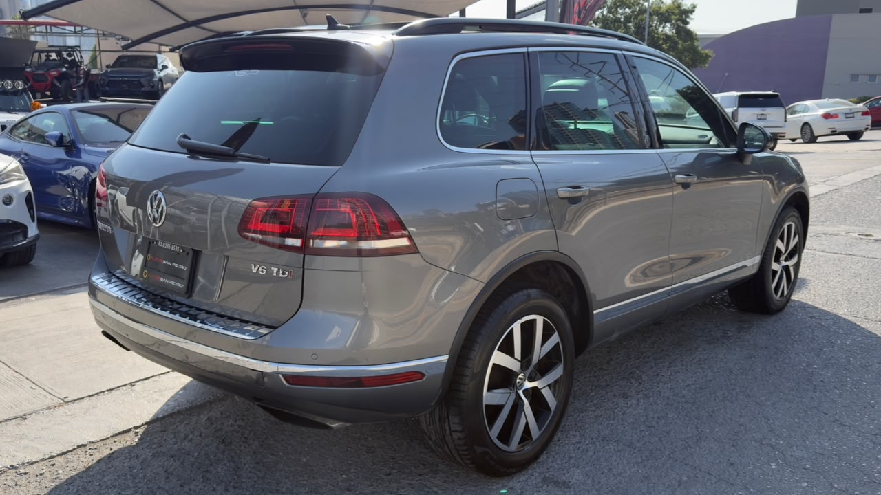 VOLKSWAGEN TOUAREG V6 TDI 2018