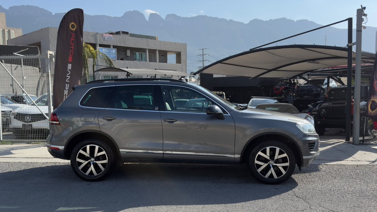 VOLKSWAGEN TOUAREG V6 TDI 2018