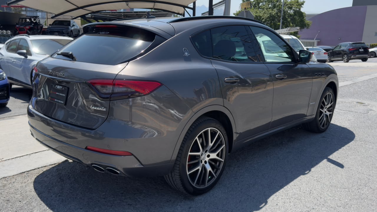 MASERATI LEVANTE 3.0 GRAN LUSSO 2020