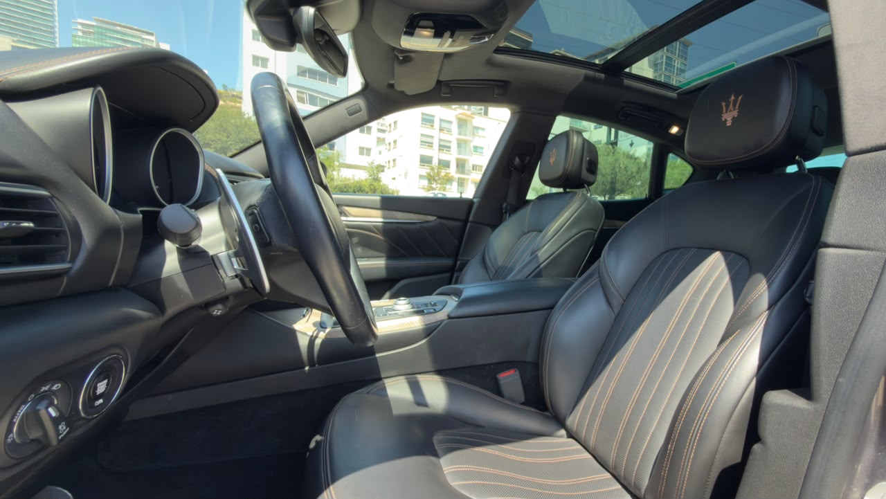 MASERATI LEVANTE 3.0 GRAN LUSSO 2020