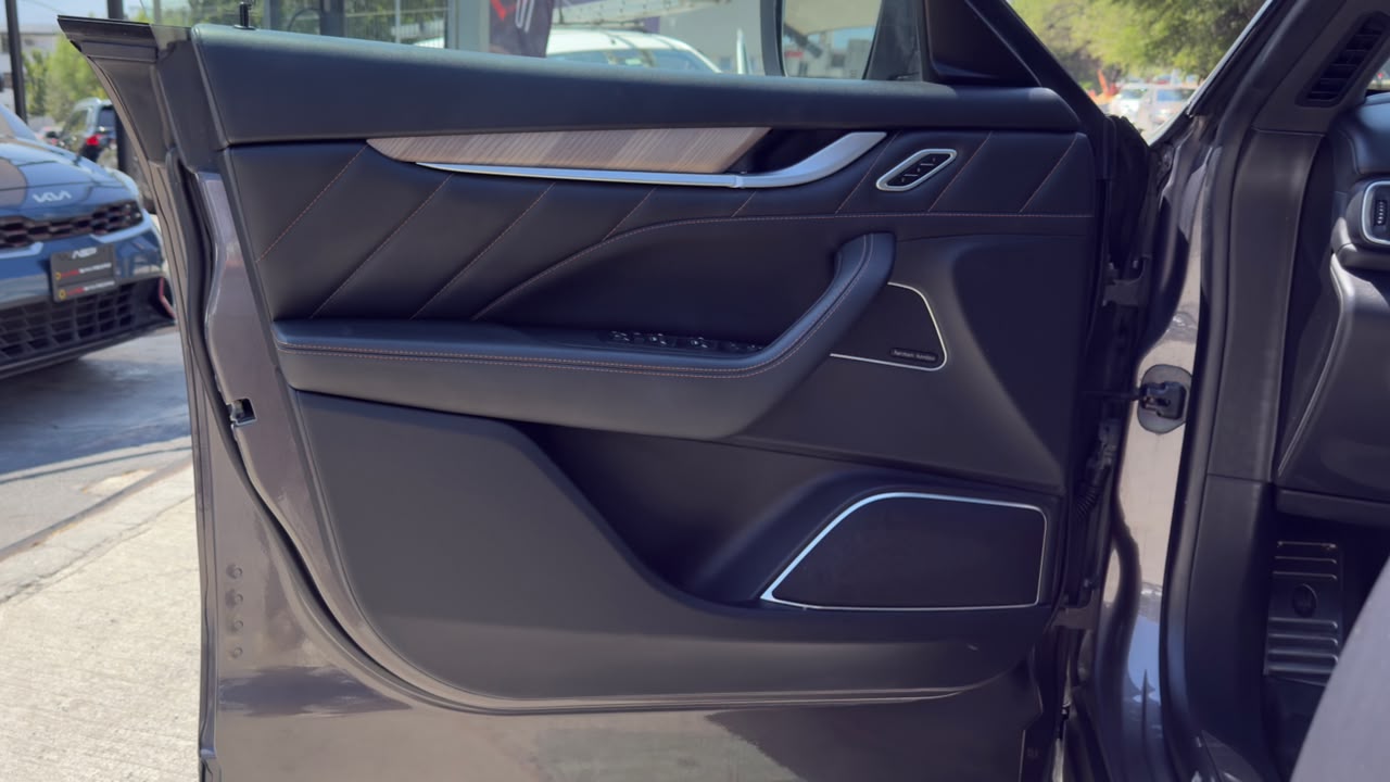 MASERATI LEVANTE 3.0 GRAN LUSSO 2020