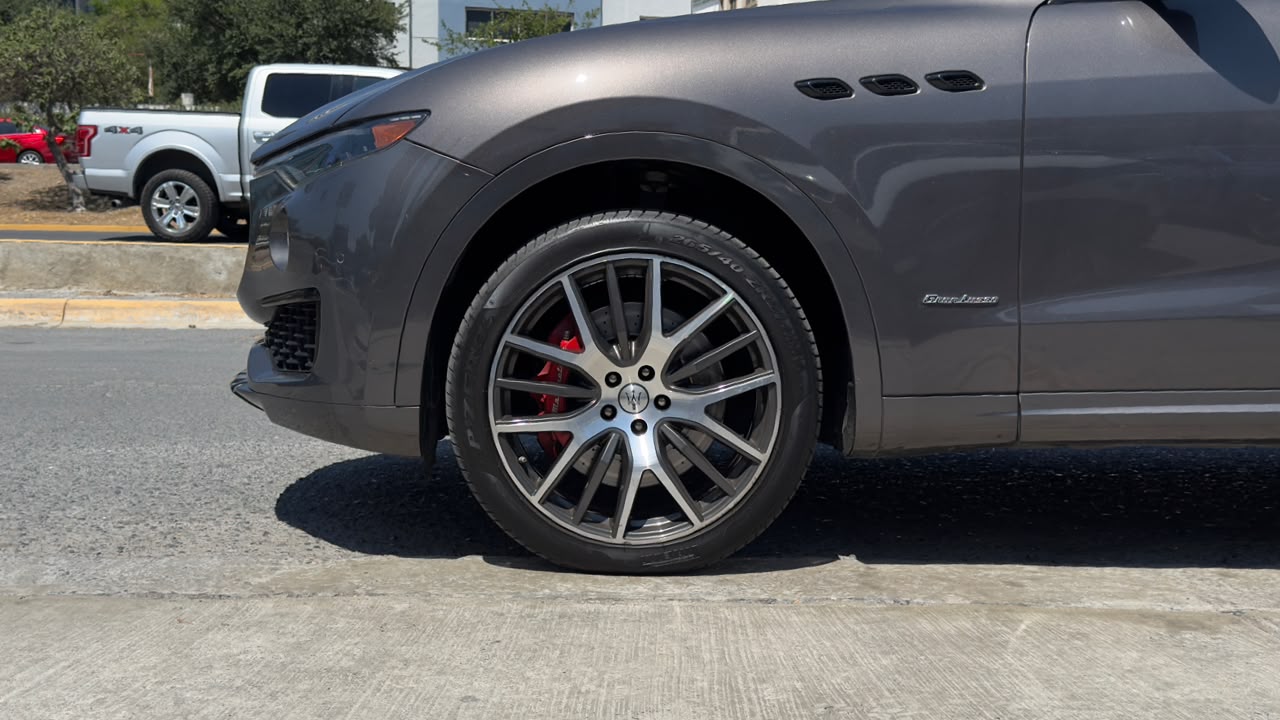 MASERATI LEVANTE 3.0 GRAN LUSSO 2020
