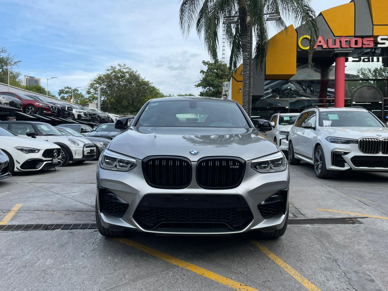 X4 M COMPETITION