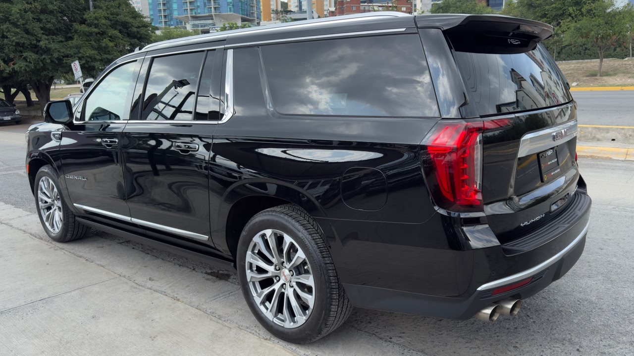 GMC YUKON DENALI XL 2023