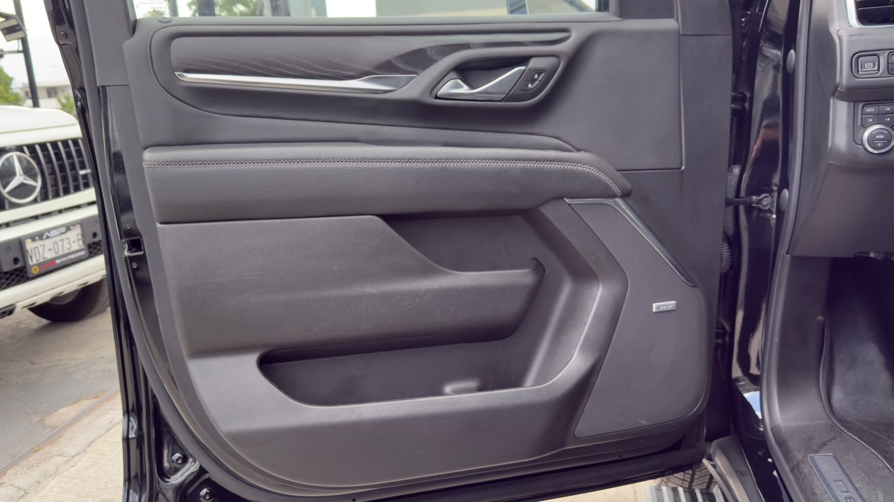 GMC YUKON DENALI XL 2023