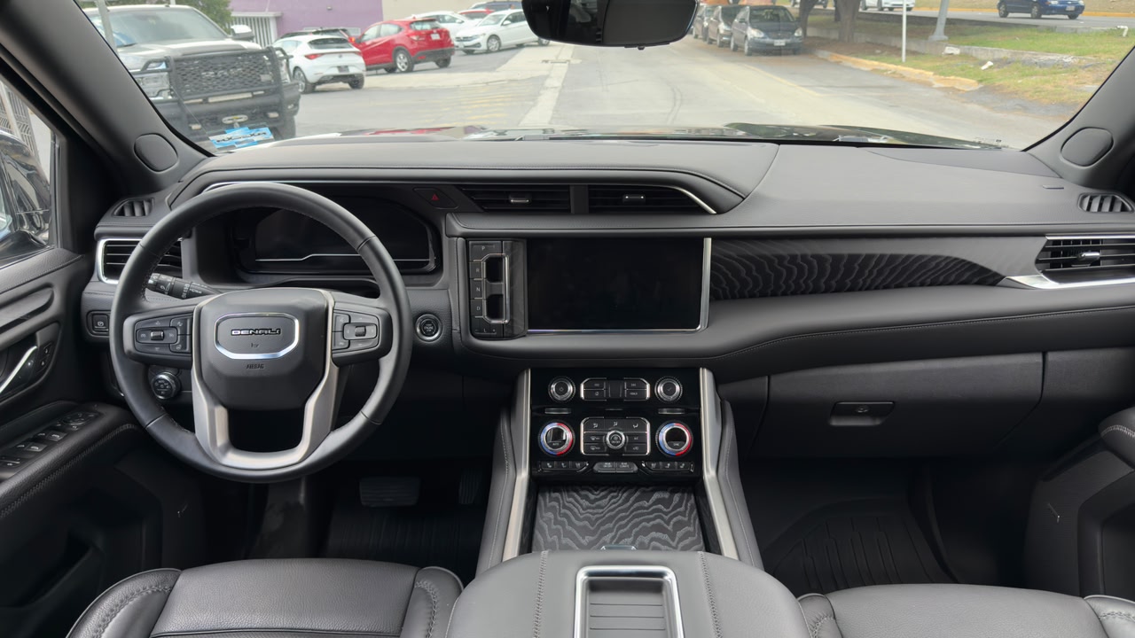 GMC YUKON DENALI XL 2023