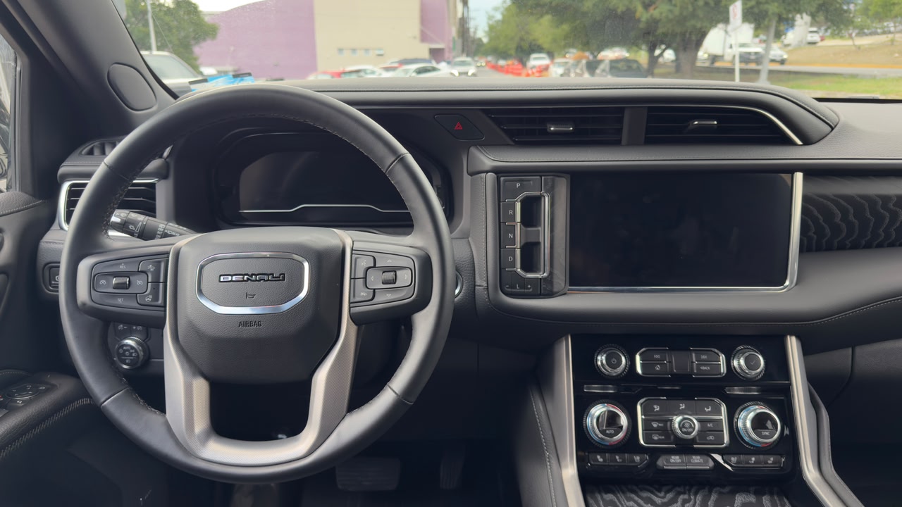 GMC YUKON DENALI XL 2023