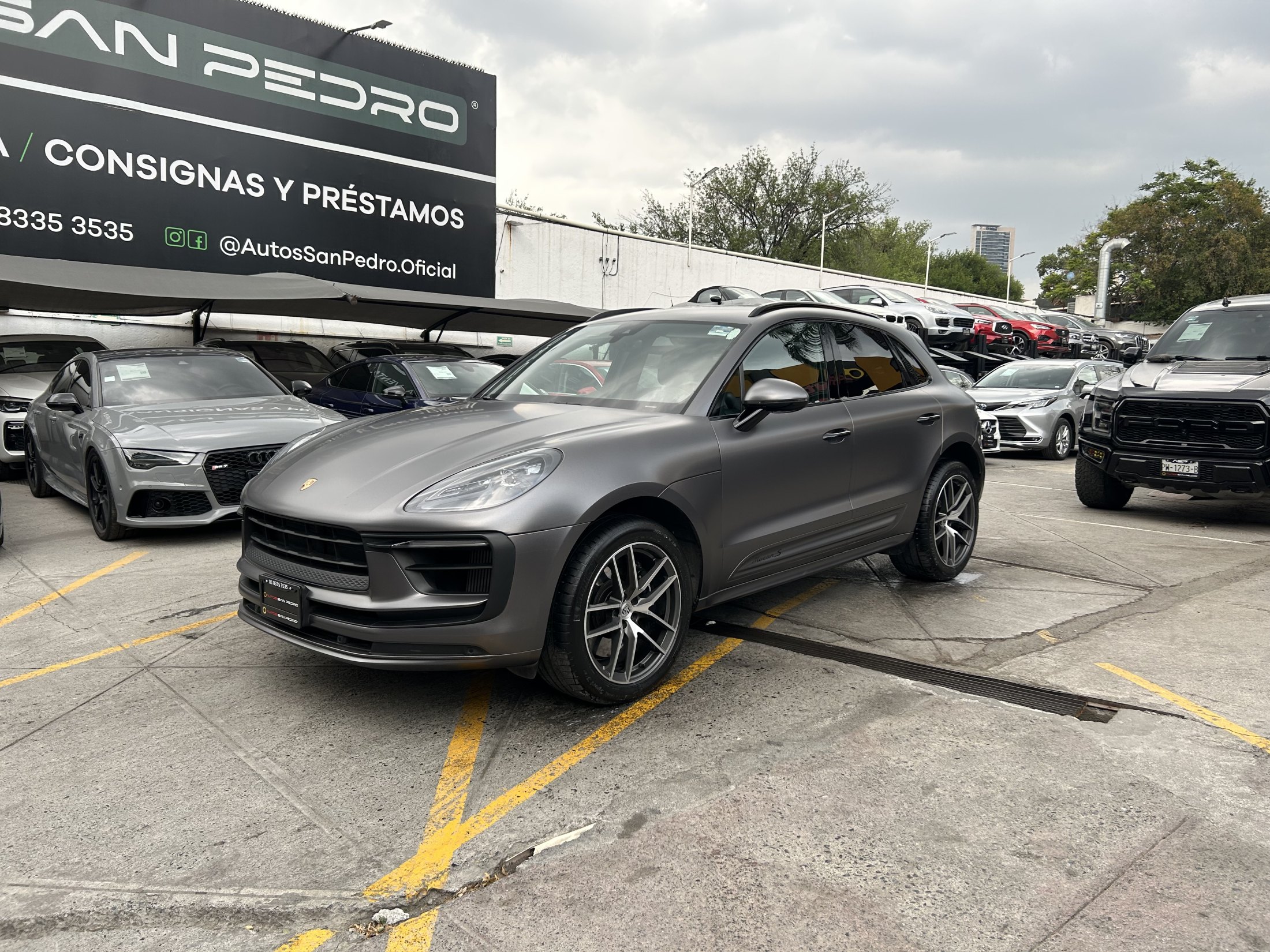 MACAN S