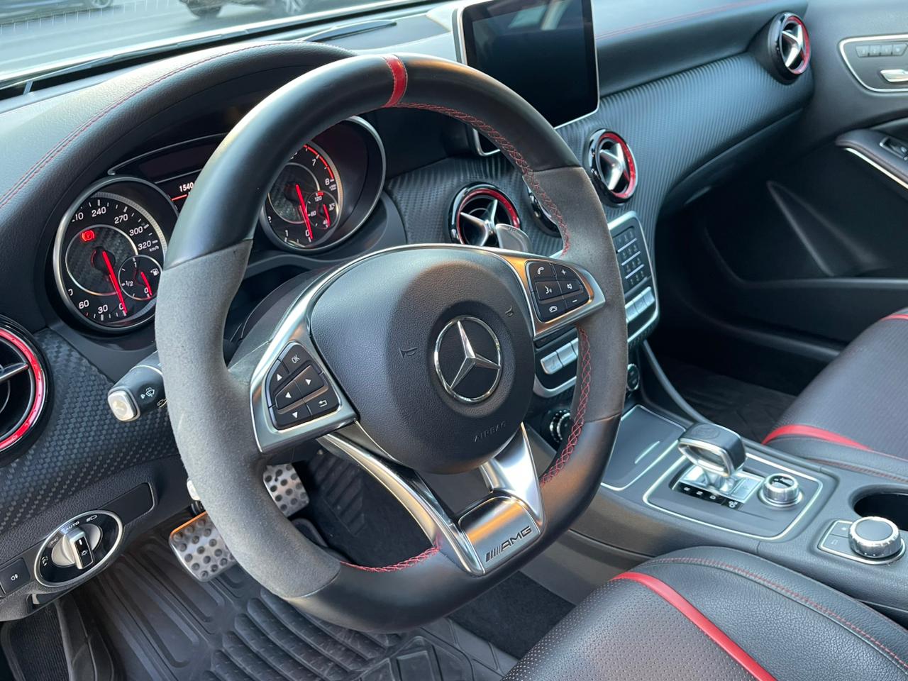 A 45 AMG 4 MATIC