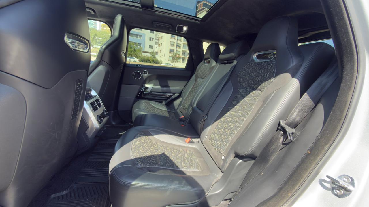 LAND ROVER RANGE ROVER SVR 2019