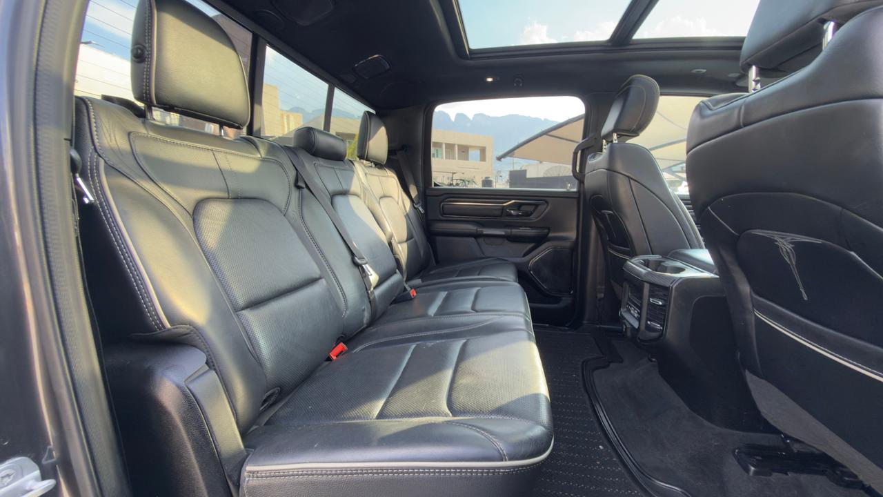 DODGE RAM 1500 LIMITED MILD HYBRID 2022