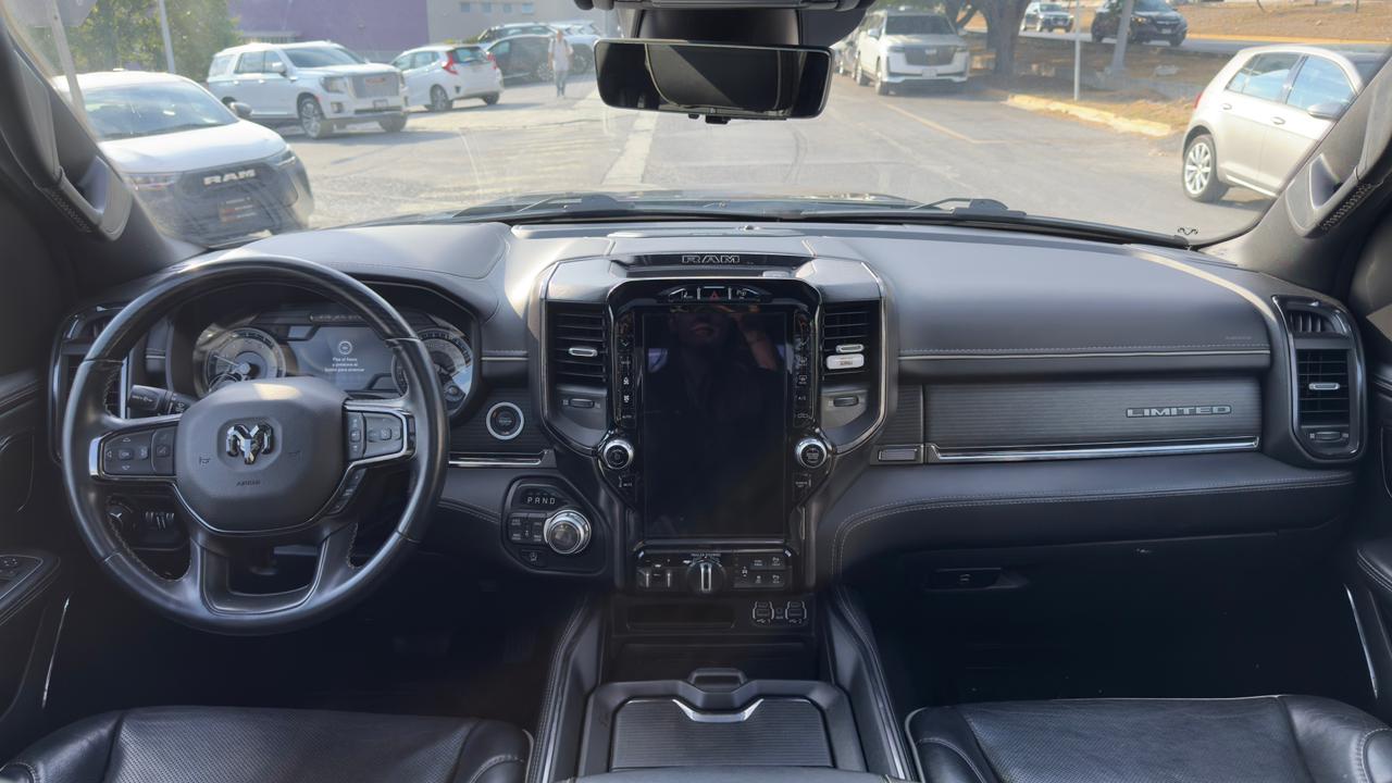 DODGE RAM 1500 LIMITED MILD HYBRID 2022