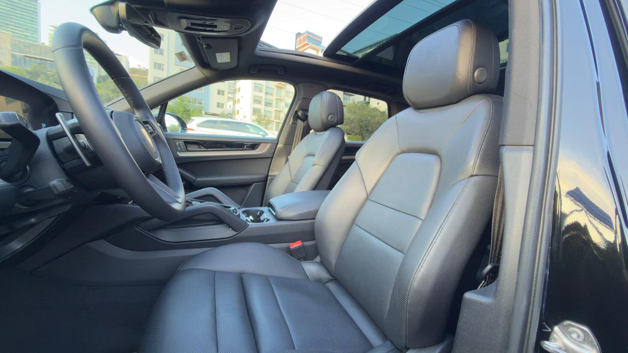 PORSCHE CAYENNE V6 2024