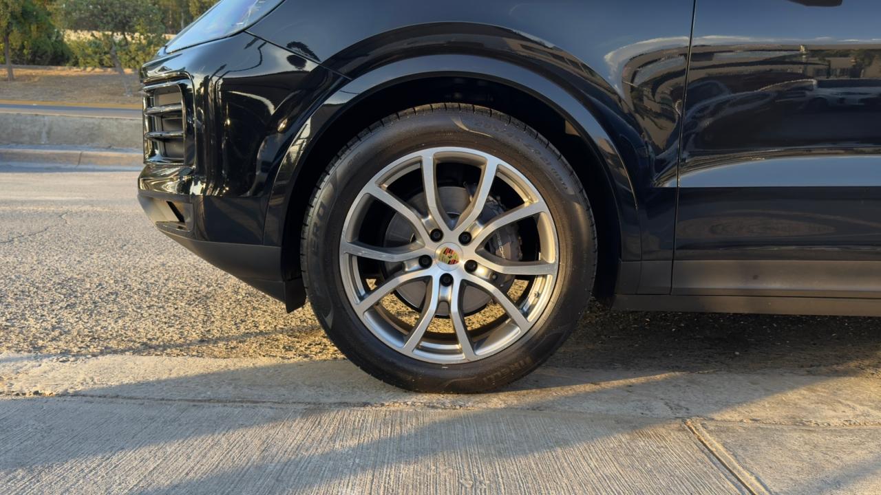 PORSCHE CAYENNE V6 2024