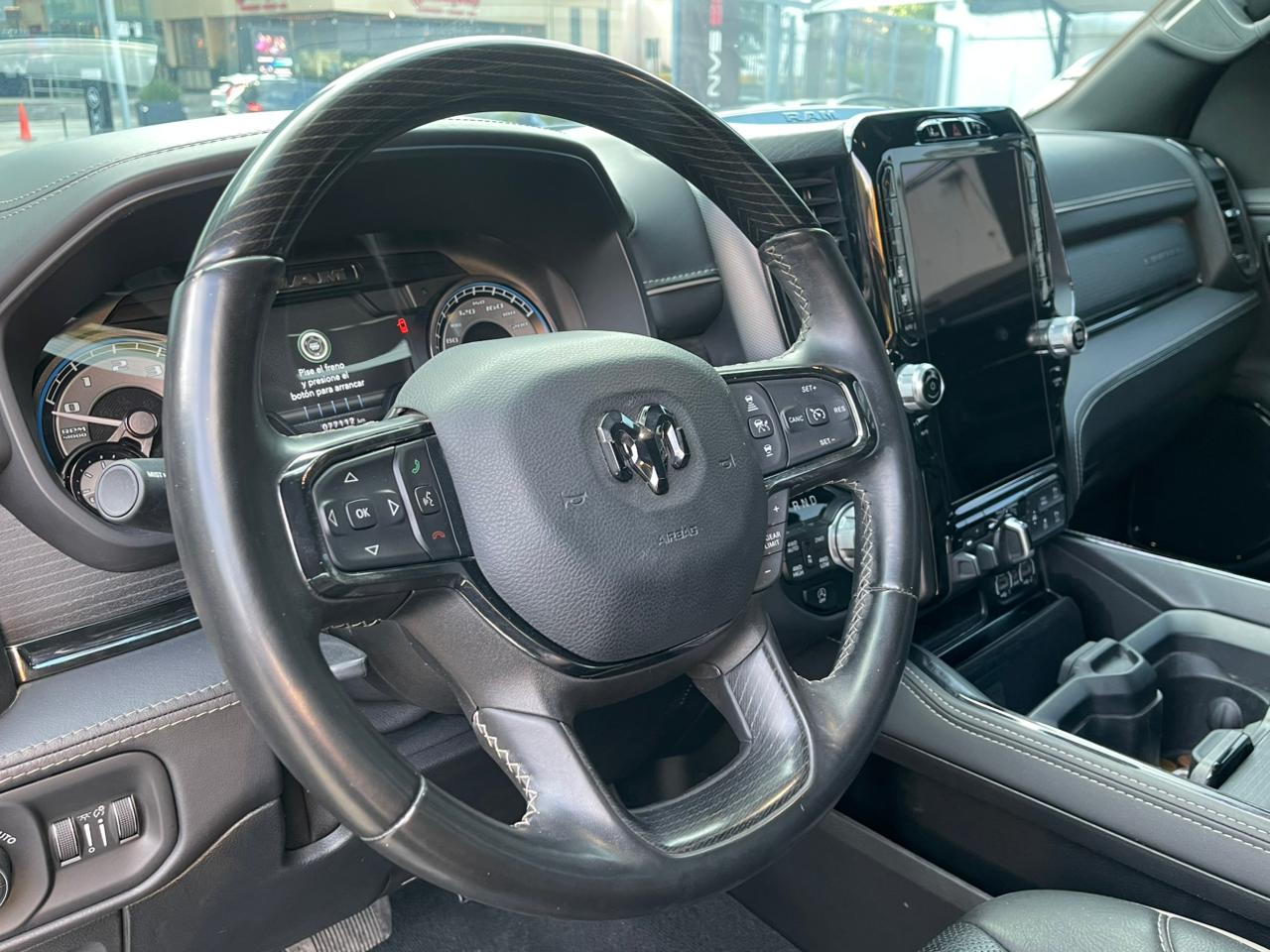 RAM 1500 MILD-HYBRID LIMITED